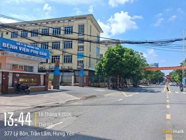Khu vực cổng Bệnh viện Phụ sản Thái Bình thông thoáng sau khi lực lượng công an vào cuộc. Ảnh chụp lúc 13 giờ 44 phút ngày 18.9.2026, do Công an Phường cung cấp. Khu vực cổng Bệnh viện Phụ sản Thái Bình thông thoáng sau khi lực lượng công an vào cuộc. Ảnh chụp lúc 13 giờ 44 phút ngày 18.9.2026, do Công an Phường cung cấp.
